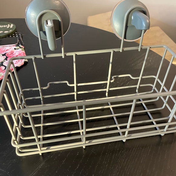 Suction Cup Bathroom Storage Basket - Grey - Picture 4 of 8